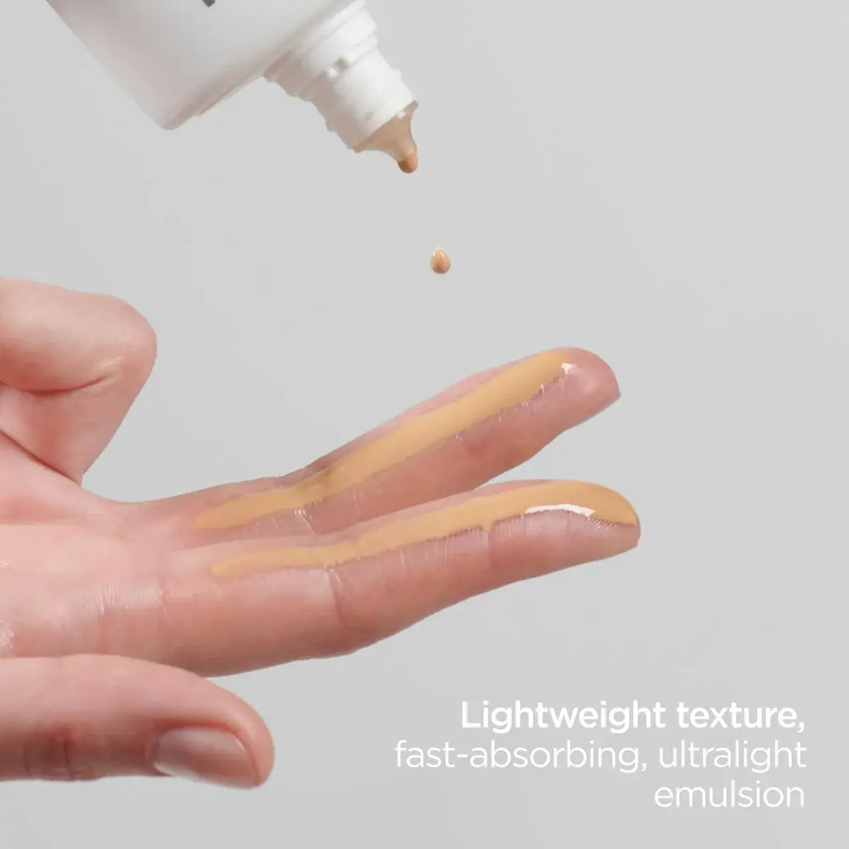 ISDIN Eryfotona Ageless Ultralight Tinted Mineral Sunscreen SPF 50